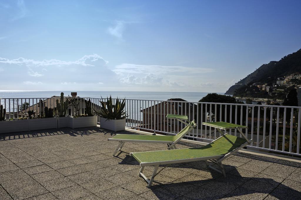 Hotel Garden Laigueglia Exterior foto